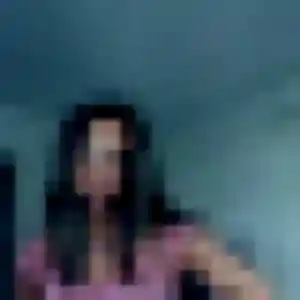 plan cul à Abilly : profil de Charlotte, 36 ans - accès libre