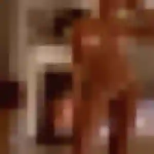Salome, 27 ans, en ligne à Ailly-sur-Noye pour un plan cul