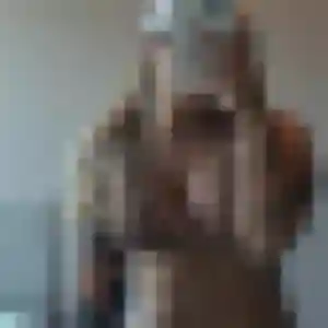 Oriane, femme de 28 ans veut plan cul à Ailly
