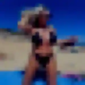 Valentine, 29 ans, cherche un plan cul à Allouis