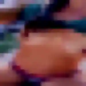 Photo sexy de Meriem, 28 ans à Ambon - plan discret