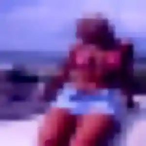 Lola de Andance, 38 ans - plan cul discret