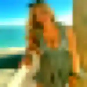 Helena, femme de 39 ans propose plan cul à Andilly