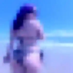 Caroline, 39 ans, connectée à Arçais pour un plan cul