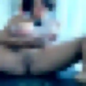 Anouk, 41 ans, connectée à Arlanc pour une rencontre coquine
