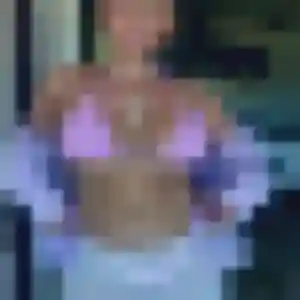 Profil de Ulrike à Arnas (32 ans) - plan cul anonyme