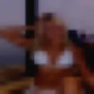 Rejoins Flavia, 32 ans à Arronville gratuitement