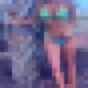 Sexy Corinne, 29 ans à Arvieu - découvrir son profil