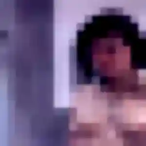 Photo privée de Anne-Laure, 22 ans à Aureil - rencontre coquine