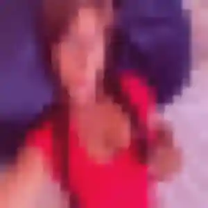 Helena, 33 ans, en ligne à Auvers-Saint-Georges pour un plan cul