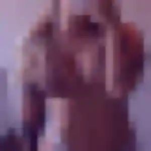 Colombine, 42 ans, connectée à Avallon pour une rencontre coquine