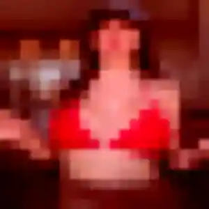 Charlotte, femme de 27 ans cherche plan cul à Avermes