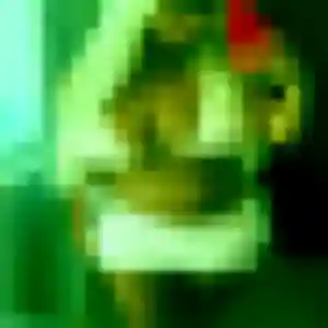 Photo de Celia à Azé (23 ans) - plan cul discret