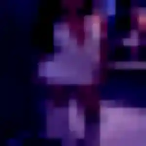 Charmante Marie-Jeanne, 31 ans à Azé - voir sa photo