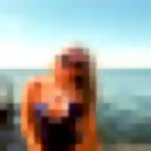 Photo de Caroline à Bains-sur-Oust (26 ans) - plan cul discret