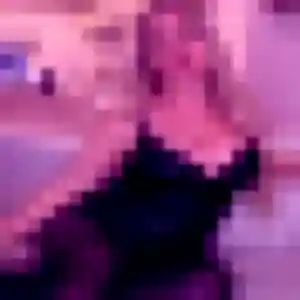 Louna, 23 ans, disponible à Bais pour une rencontre coquine
