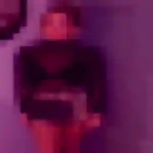 Ingrid, 22 ans, connectée à Barret pour une rencontre coquine