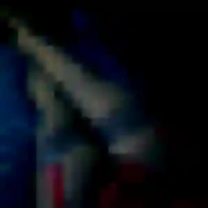 Contacte Malika, 23 ans à Bassens en privé