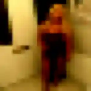 Amira, 34 ans, en ligne à Bauvin pour une rencontre coquine
