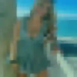 Photo exclusive de Karine, 24 ans à Baye - rencontre coquine