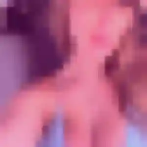 Flore, 33 ans, disponible à Beauvais pour une rencontre coquine