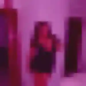 Delia, femme de 23 ans propose plan cul à Bec-de-Mortagne