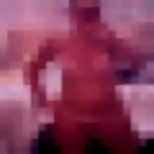 Contacte Daphne, 39 ans à Bécon-les-Granits en privé