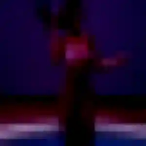 Contacte Janine, 22 ans à Behren-lès-Forbach en privé