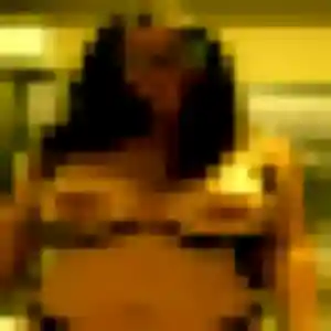 Profil de Lea à Bellegarde-en-Forez (25 ans) - plan cul discret