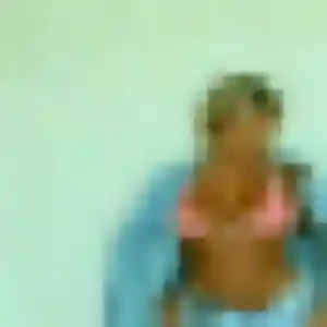Henriette (25 ans) à Bény cherche une rencontre ce soir