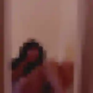 Photo de Melanie à Bertholène (29 ans) - plan cul anonyme