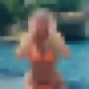 Jolie Leontine, 25 ans à Beure - voir sa photo