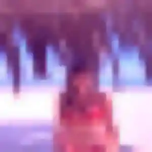 Alexandra de Blaesheim, 34 ans - plan cul discret