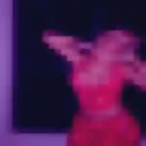 Charmante Kenza, 22 ans à Blaye-les-Mines - la contacter
