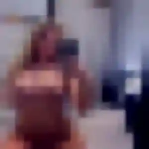 Yasmina, 22 ans, cherche un plan cul à Blessy