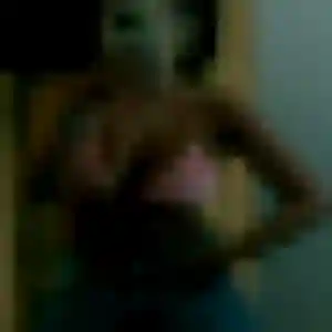 plan cul à Bon-Encontre : photo de Albertine, 32 ans - accès libre