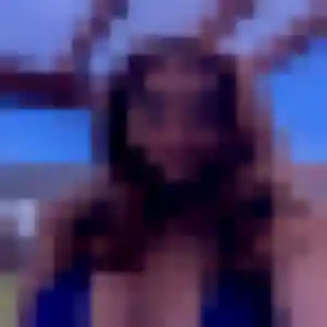 Prisca de Bouquetot, 22 ans - plan cul discret