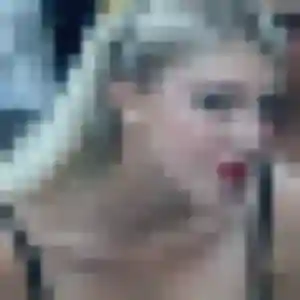 Soraya, 29 ans, connectée à Bourbourg pour un plan cul