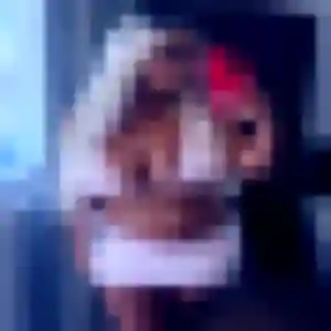Contacte Erika, 29 ans à Bourg-Lastic en t'inscrivant