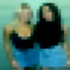 Flore (36 ans) à Bourgon cherche un plan cul rapidement