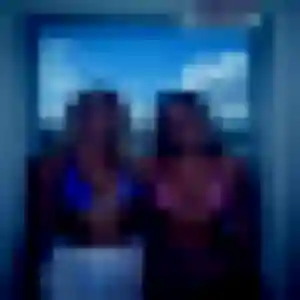 Caroline, 32 ans, connectée à Bousbecque pour une rencontre coquine