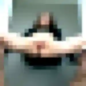 Contacte Alice, 22 ans à Brech en privé