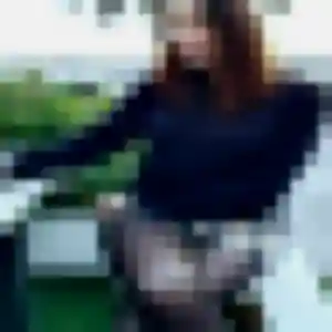 Rejoins Odette, 26 ans à Brette-les-Pins en privé