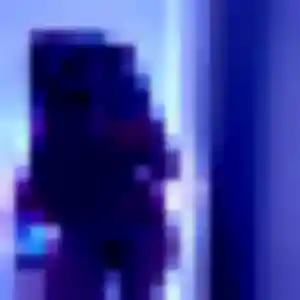 Elena (27 ans) à Broué propose une rencontre maintenant