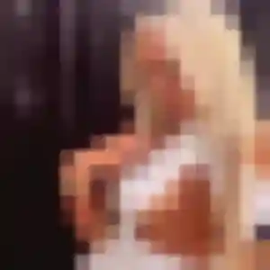 Sexy Oumaima, 25 ans à Bruch - la contacter