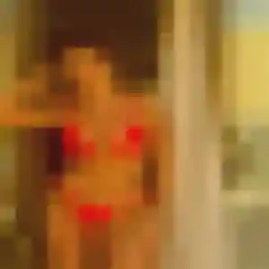 Zara, fille de 22 ans cherche plan cul à Bussières