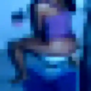 Jade (28 ans) à Calenzana propose un plan cul ce soir