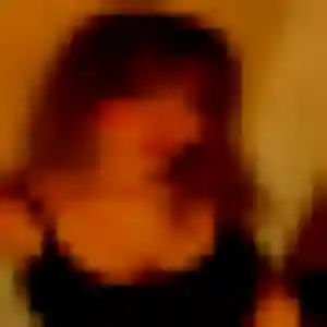 Agathe de Cambernon, 29 ans - plan cul sans prise de tête
