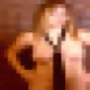 Contacte Chiara, 27 ans à Candas en privé