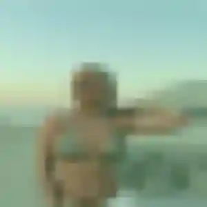 Wilhelmine, 25 ans, en ligne à Cantin pour une rencontre coquine